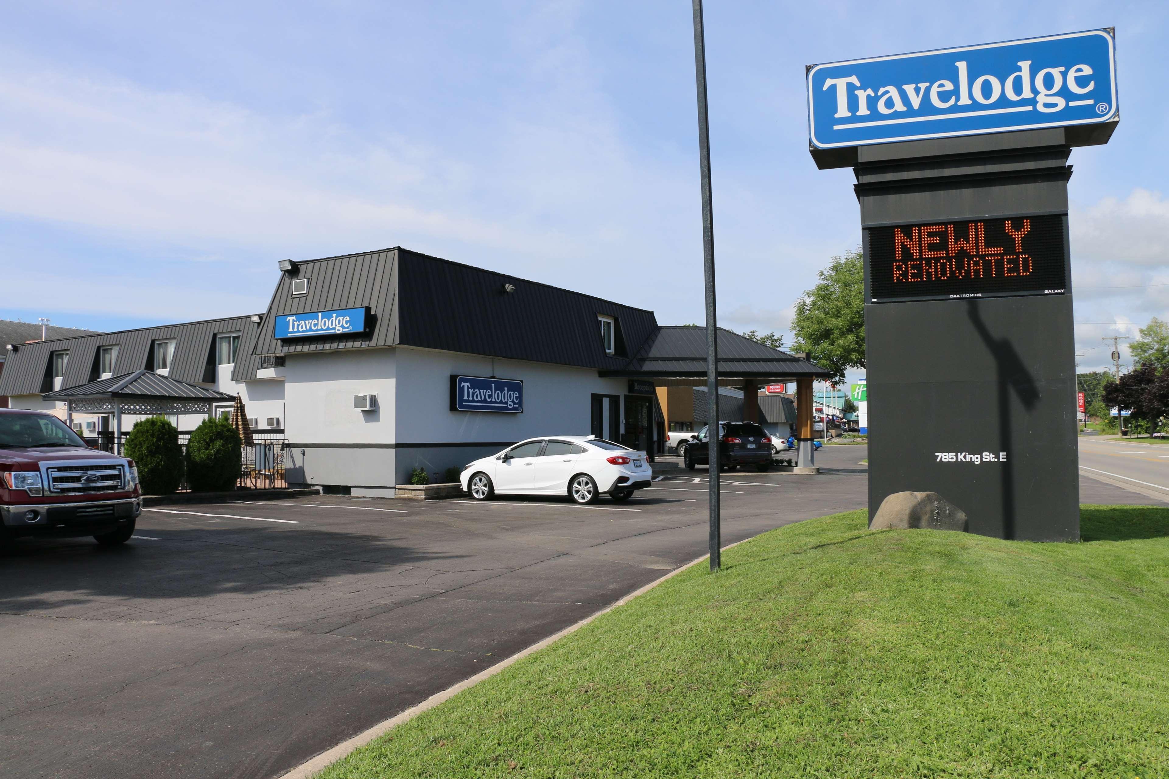 Travelodge By Wyndham Gananoque Ngoại thất bức ảnh